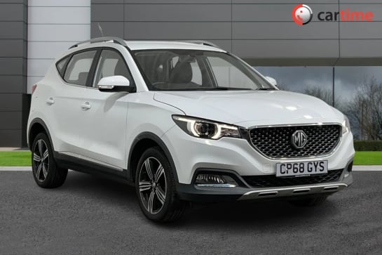 A 2018 MG MG ZS 1.0 EXCLUSIVE 5d 110 BHP USB Mobile Charging, Satellite Navigation, Rear Park Sensors, Cruise Control, DAB Radio Arctic White, 17-Inch Alloy Wheels