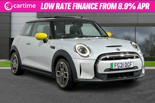 A 2021 MINI COOPER S COOPER S LEVEL 3 3d 181 BHP Rear View Camera, 8.8in Display Screen, Adaptive LED Lights, Harman Kardon Speakers, Comfort Access System White Silver, B