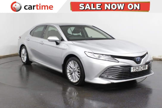 A 2021 TOYOTA CAMRY 2.5 VVT-I EXCEL 4d 215 BHP 7in Sat Nav, Leather, Climate Control, Reverse Camera, Alloy Wheels Tyrol Silver, 18in Alloys