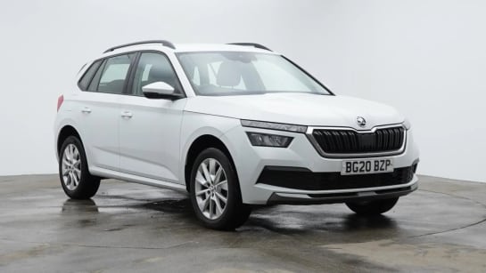 A 2020 SKODA KAMIQ 1.0 SE TSI DSG 5d 114 BHP Apple CarPlay / Android Auto, 8in Touchscreen Display, Bluetooth, Rear Parking Sensors, Cruise Control Candy White, 17-Inch
