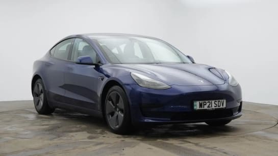 A 2021 TESLA MODEL 3 STANDARD RANGE PLUS 4d 302 BHP Glass Panoramic Roof, 15in Satellite Navigation Display, Reverse Camera / Parking Sensors, Black Heated Leather Seats,