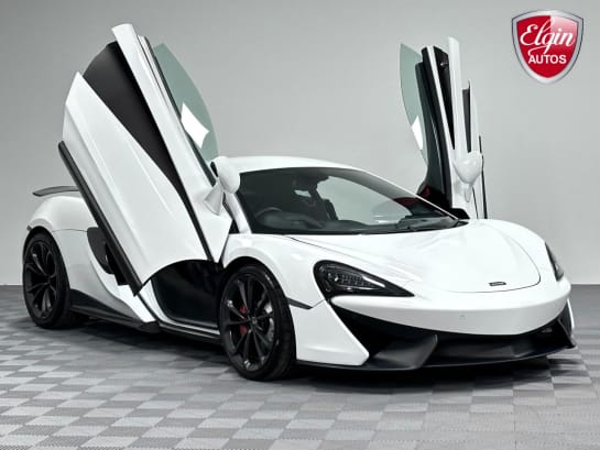 A null MCLAREN 540C 3.8 V8 SSG ( 540 bhp )