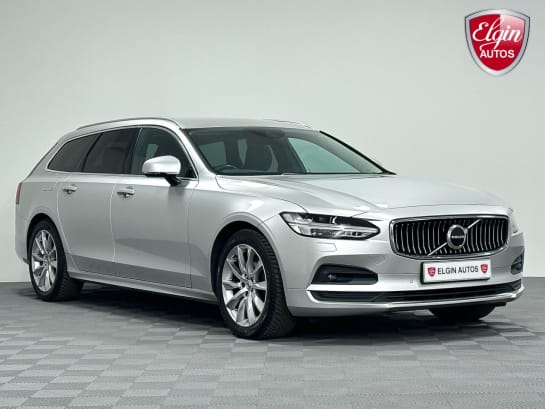 A null VOLVO V90 Momentum 2.0 B4P MHEV Auto ( 197 bhp )