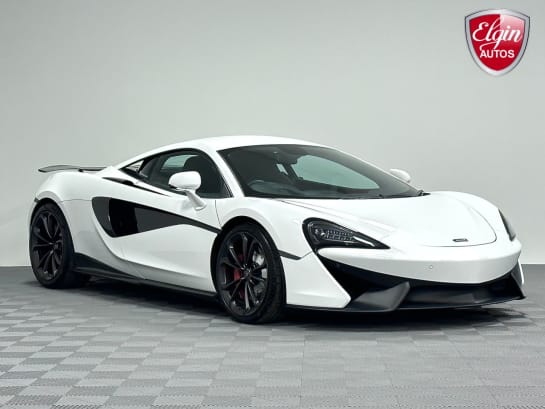 A null MCLAREN 540C Coupe 3.8 V8 SSG ( 540 bhp )