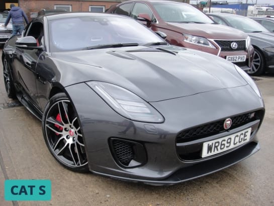 A 2019 JAGUAR F-TYPE V6 CHEQUERED FLAG