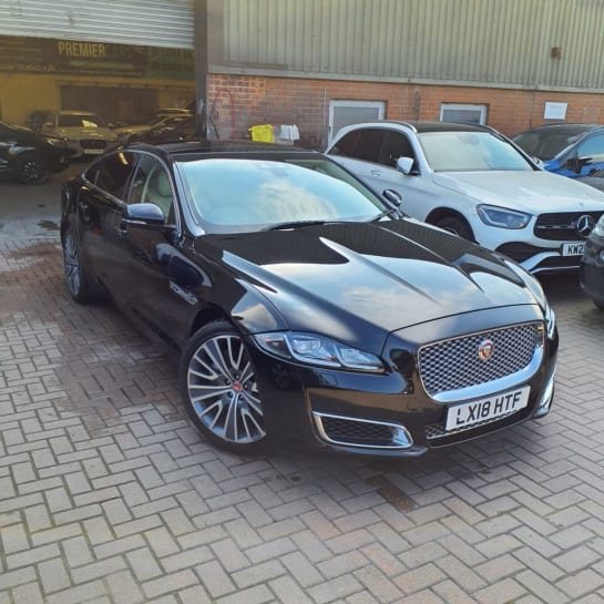 A null JAGUAR XJ 3.0 D V6 AUTOBIOGRAPHY L 4d 296 BHP LIMO TOP SPEC LIVE TV ULEZ