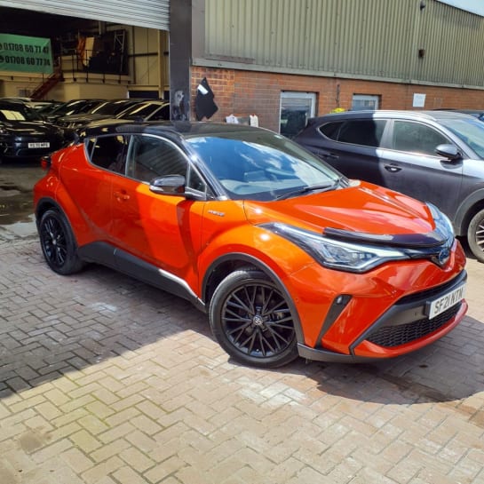 A null TOYOTA CHR 2.0 ORANGE EDITION 5d 181 BHP 6 MONTHS WARRANTY FULL LEATHERS