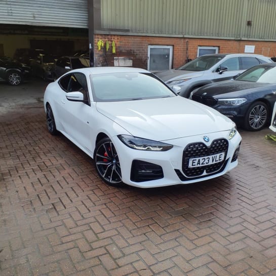 A null BMW 4 SERIES 2.0 420i M Sport Coupe 2dr Petrol Auto Euro 6 (s/s) (184 ps) 6 MONTHS WARRA
