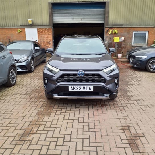 A 2022 TOYOTA RAV4 2.5 VVT-h GPF Dynamic SUV 5dr Petrol Hybrid CVT Euro 6 (s/s) (218 ps) 6 MON