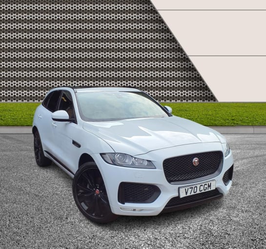 A 2017 JAGUAR F-PACE 2.0 D180 R-Sport SUV 5dr Diesel Auto AWD Euro 6 (s/s) (180 ps) 6 MONTHS WAR