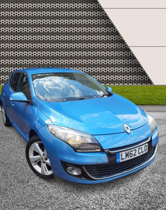 A null RENAULT MEGANE 1.5 dCi Dynamique TomTom Hatchback 5dr Diesel Manual Euro 5 (s/s) (110 ps)