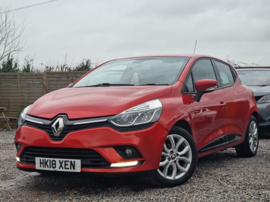 A null RENAULT CLIO 1.2 16V Dynamique Nav Hatchback 5dr Petrol Manual Euro 6 (75 ps) DAB RADIO