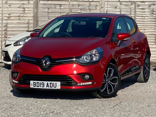 A null RENAULT CLIO 0.9 TCe Play Hatchback 5dr Petrol Manual Euro 6 (s/s) (75 ps) CRUISE CONTRO