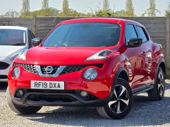 A null NISSAN JUKE 1.6 Bose Personal Edition SUV 5dr Petrol Manual Euro 6 (112 ps) BOSE SOUND