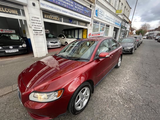 A null VOLVO S40 S 4-Door