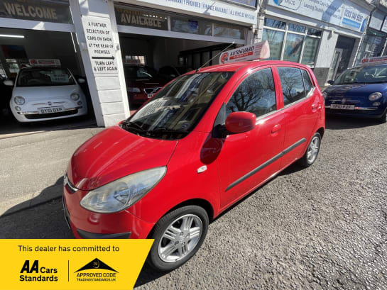 A null HYUNDAI I10 COMFORT 5-Door