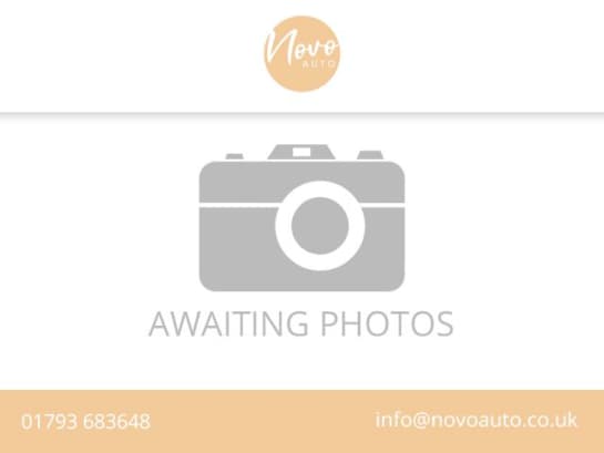 A null VOLKSWAGEN GOLF SV 2.0 TDI BlueMotion Tech SE MPV 5dr Diesel DSG Euro 6 (s/s) (150 ps)