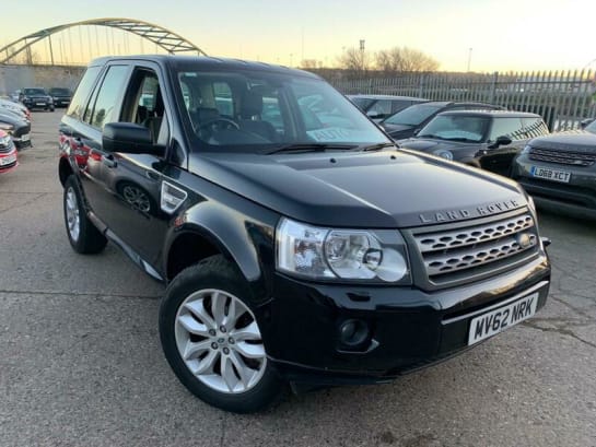 A 2012 LAND ROVER FREELANDER TD4 XS