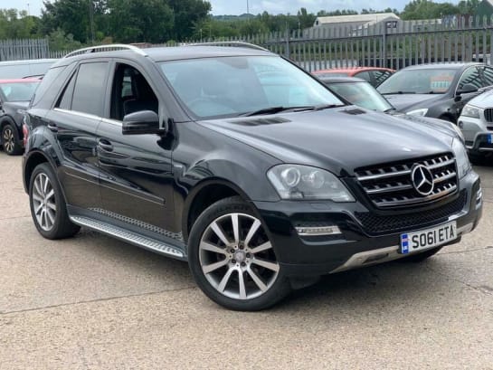 A null MERCEDES-BENZ SL CLASS 3.0 ML300 CDI V6 BlueEfficiency Grand Edition G-Tronic 4WD Euro 5 5dr