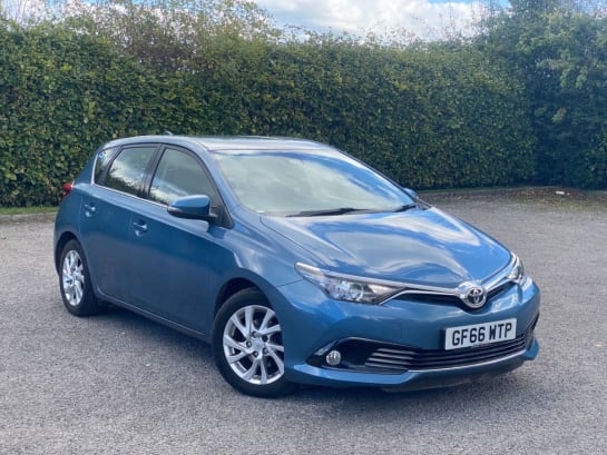 A 2016 TOYOTA AURIS VVT-I ICON TSS