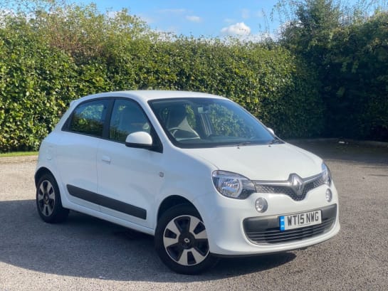 A null RENAULT TWINGO 1.0 PLAY SCE 5d 70 BHP FULL LONG LIFE SERVICE HISTORY