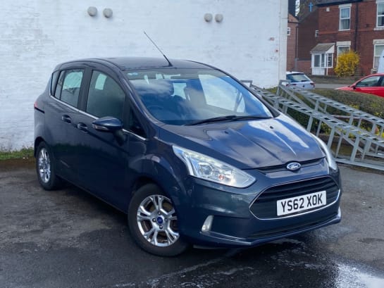 A null FORD B-MAX 1.6 Zetec MPV 5dr Petrol Powershift Euro 5 (105 ps) VERY LOW MILEAGE FAMILY