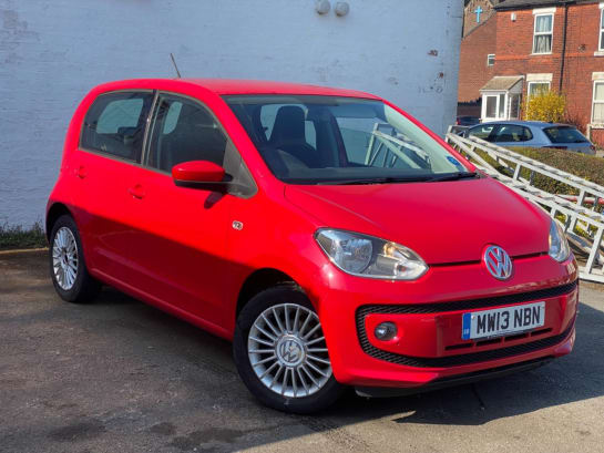 A null VOLKSWAGEN UP! 1.0 High up! Hatchback 5dr Petrol Manual Euro 5 (75 ps) * 2 KEYS * AIR COND