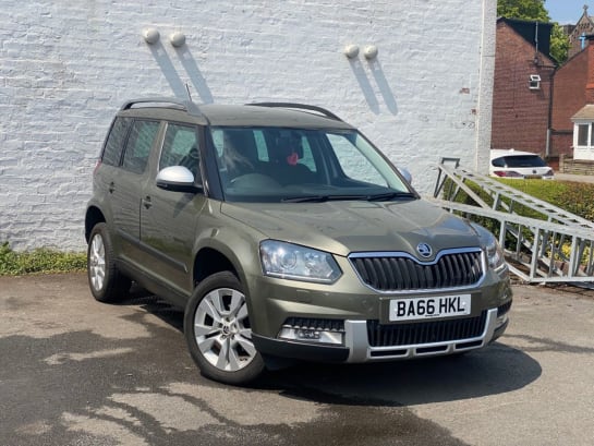 A null SKODA YETI 1.2 TSI SE L Outdoor 5dr Petrol DSG Euro 6 (s/s) (110 ps) LOW MILEAGE, SERV