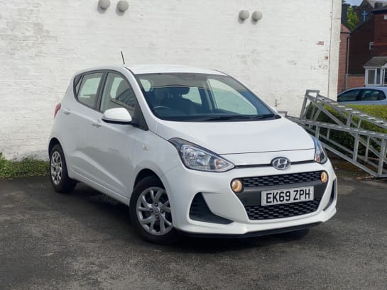 A null HYUNDAI I10 1.0 SE Hatchback 5dr Petrol Manual Euro 6 (67 ps) FULL SERVICE HISTORY, MOT