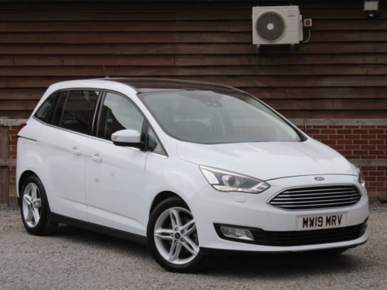 A null FORD GRAND C-MAX 1.0 ECOBOOST TITANIUM X 7 SEATER MPV