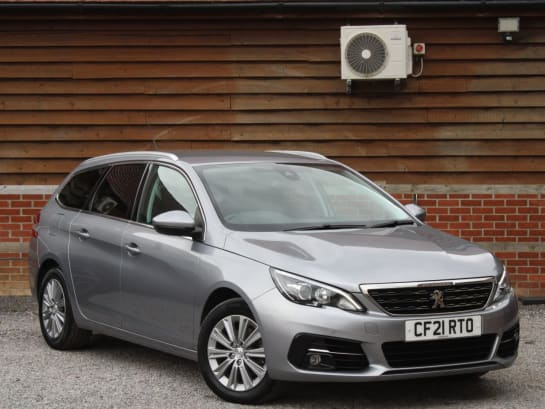 A null PEUGEOT 308 SW 1.2 PURETECH ALLURE DIGITAL ESTATE