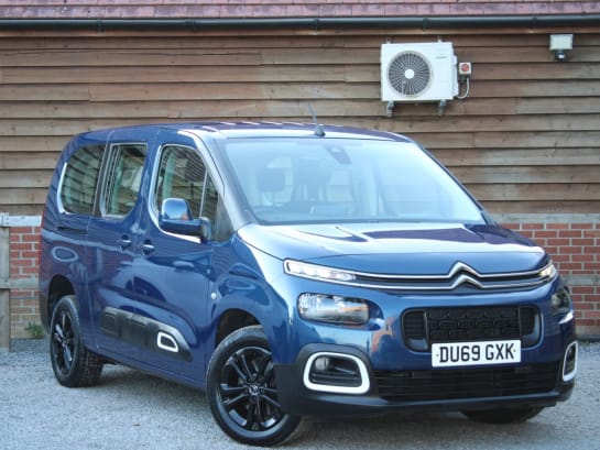 A null CITROEN BERLINGO 1.5 BlueHDi Flair XL 7 SEATER EAT AUTO MPV