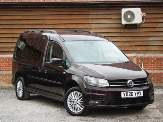 A null VOLKSWAGEN CADDY MAXI LIFE 2.0 TDI [REAR CAMERA AND CARPLAY] 7 SEATER AUTO MPV