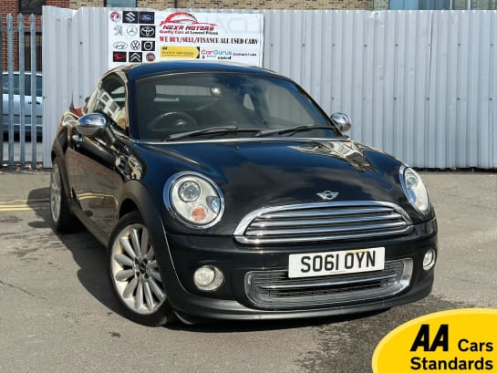 A 2011 MINI COUPE 1.6 Cooper Coupe 2dr Petrol Auto Euro 5 (122 ps)