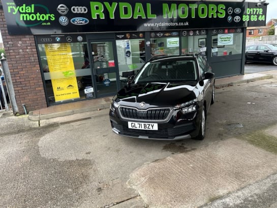A null SKODA KAMIQ 1.0 TSI SE SUV 5dr Petrol Manual Euro 6 (s/s) (110 ps) APPLE CARPLAY + PARK