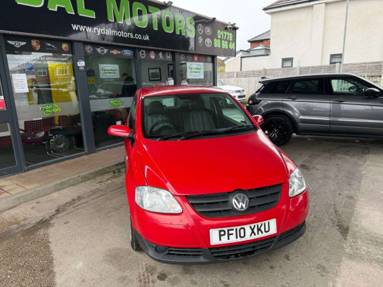A null VOLKSWAGEN FOX 1.2 6V Urban Fox Hatchback 3dr Petrol Manual Euro 4 (55 ps) IDEAL FIRST CAR