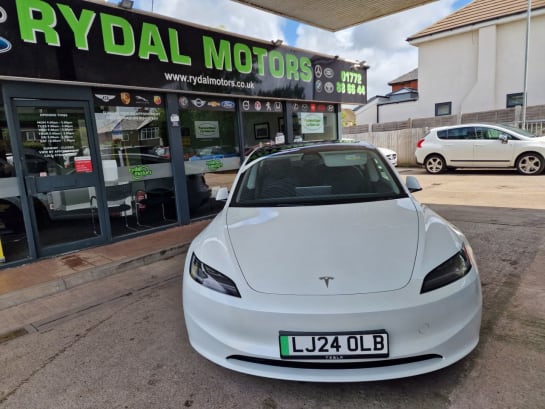 A null TESLA MODEL 3 Saloon 4dr Electric Auto RWD (208 ps)