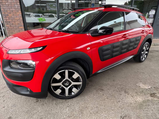 A null CITROEN C4 CACTUS 1.2 PureTech Flair Hatchback 5dr Petrol ETG5 Euro 6 (s/s) (82 ps) VERY LOW