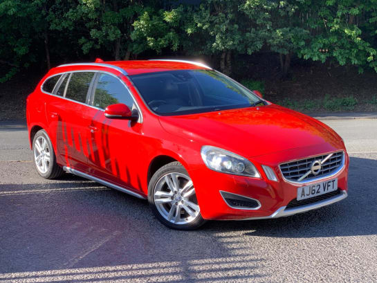 A 2013 VOLVO V60 2.4 D5 SE Lux Nav Geartronic Euro 5 5dr