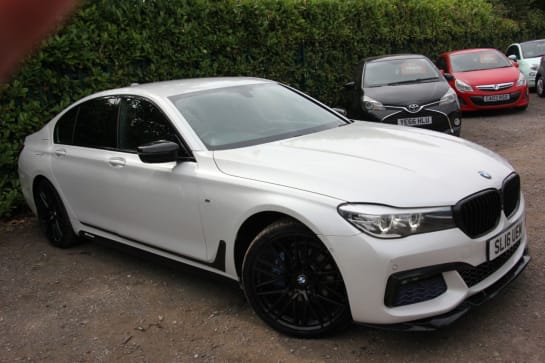 A null BMW 7 SERIES 3.0 730d M Sport Saloon 4dr Diesel Auto xDrive Euro 6 (s/s) (265 ps)