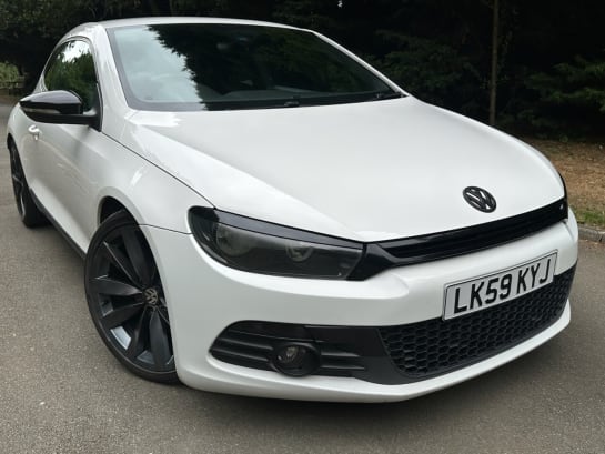 A null VOLKSWAGEN SCIROCCO 2.0 TSI GT Hatchback 3dr Petrol DSG Euro 5 (210 ps) AUTOMATIC, PARKING SENS