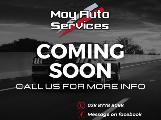 A null TOYOTA LAND CRUISER 2.8D Invincible SUV 5dr Diesel Auto 4WD Euro 6 (7 Seat) (177 ps)
