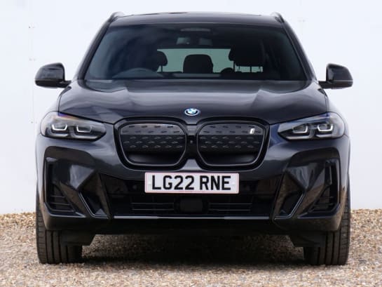 A null BMW IX3 80kWh M Sport Pro SUV Electric Auto 5dr - 59,112 Miles / One Owner from New