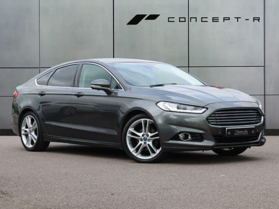 A null FORD MONDEO 2.0 TDCi Titanium Hatchback 5dr Diesel Powershift Euro 6 (s/s) (180 ps) DIR