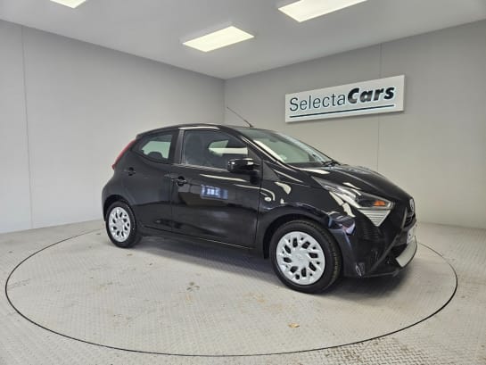 A null TOYOTA AYGO 1.0 VVT-I X-PLAY X-SHIFT 5d 69 BHP