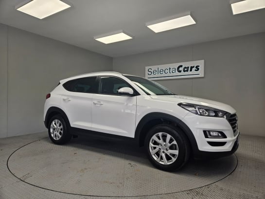 A null HYUNDAI TUCSON 1.6 GDI SE NAV 5d 130 BHP