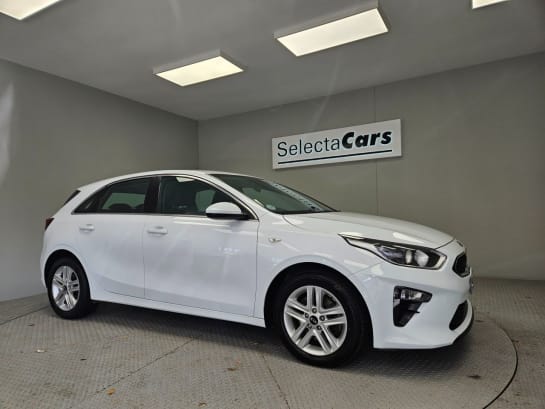 A null KIA CEED 1.6 CRDi MHEV 2 NAV Hatchback 5dr Diesel Hybrid Manual Euro 6 (s/s) (134 bh