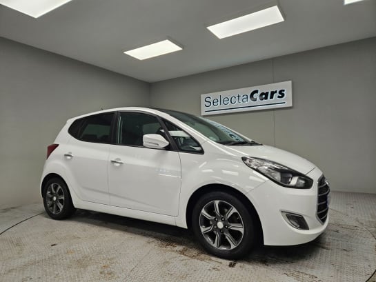 A null HYUNDAI IX20 1.4 Blue Drive Premium Hatchback 5dr Petrol Manual Euro 6 (s/s) (90 ps)