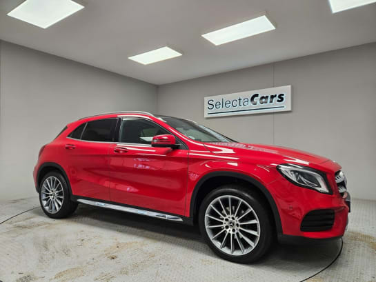 A null MERCEDES-BENZ 180 1.6 GLA200 AMG Line Edition (Plus) SUV 5dr Petrol 7G-DCT Euro 6 (s/s) (156