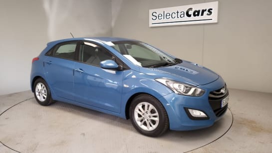 A null HYUNDAI I30 1.4 Active Hatchback 5dr Petrol Manual Euro 5 (100 ps)